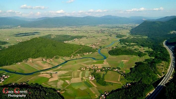 Gacka Valley Licko Lesce Εξωτερικό φωτογραφία